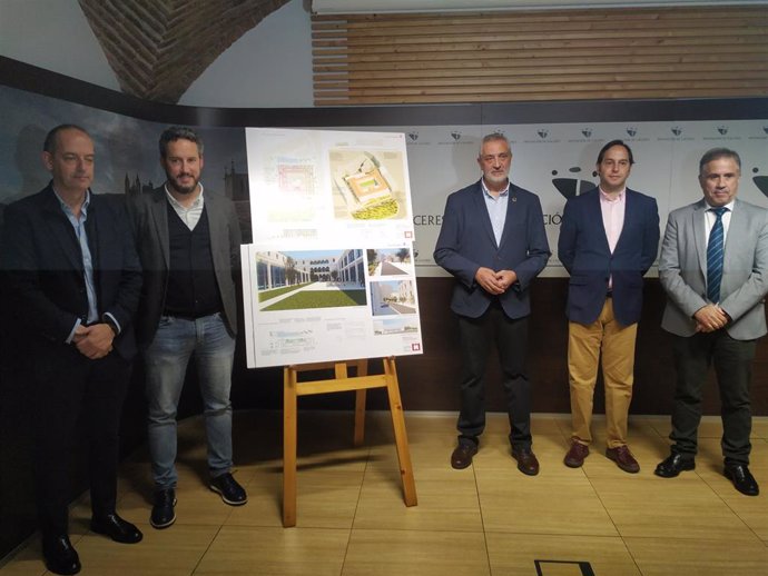 Presentación del plan director del Hospital Virgen de la Montaña de Cáceres