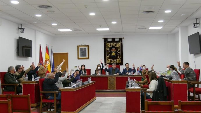 Pleno del Ayuntamiento de Adra (Almería).