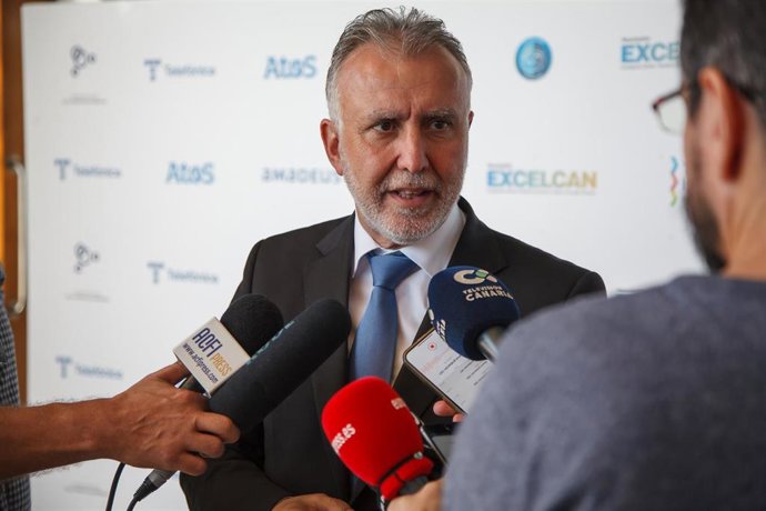 El presidente de Canarias, Ángel Víctor Torres