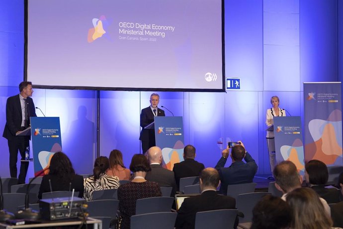 Rueda de prensa en el marco de la Conferencia Ministerial de la OCDE