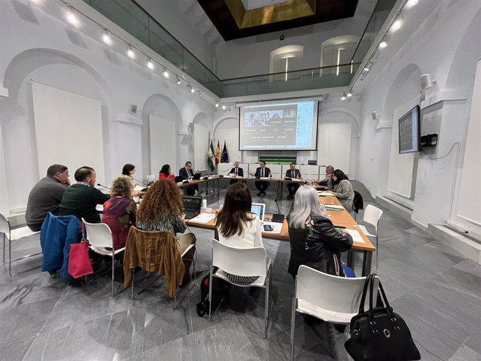 Villamandos destaca la importancia de impulsar los valores de la UNIA en el sistema universitario andaluz