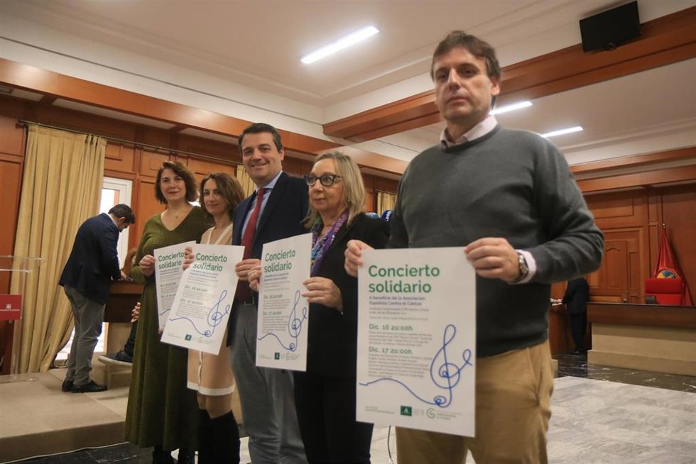 Presentación de los conciertos solidarios en el Conservatorio Profesional de Música 'Músico Ziryab' de Córdoba a beneficio de la Asociación Española Contra el Cáncer (AECC).