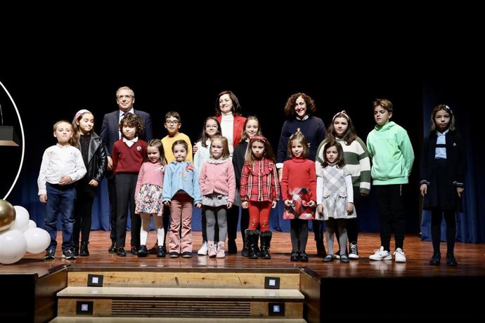 Andreu defiende la necesidad de trabajar para que la sociedad riojana sea "más justa e inclusiva"