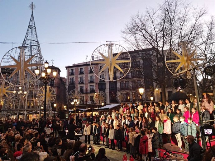 Inauguración del Belén de la plaza de Zocodover en Toledo.