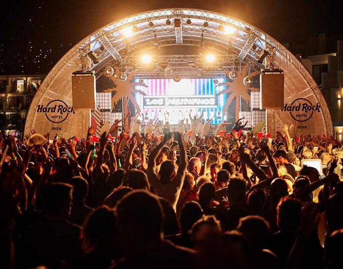 Archivo - Los Inhumanos en un concierto este verano