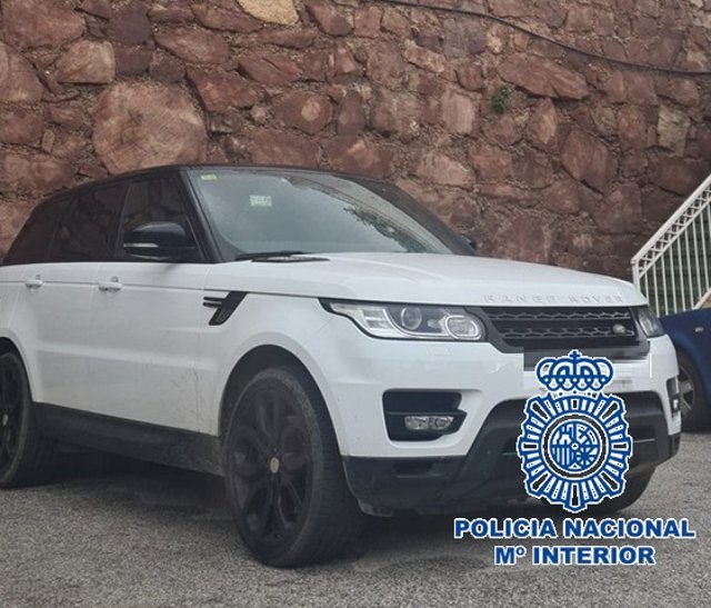 Nota De Prensa + Fotos: La Policía Nacional Detiene En Málaga, Tras Su Salida De Prisión, A Un Cabecilla De Uno De Los Entramados Criminales Más Activos En El Robo De Vehículos, Que Ha Vuelto A Las Andadas