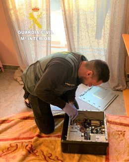 Detenidas dos personas en Vicar (Almería) por estafar 135.000 a una empresa de distribución de carburante