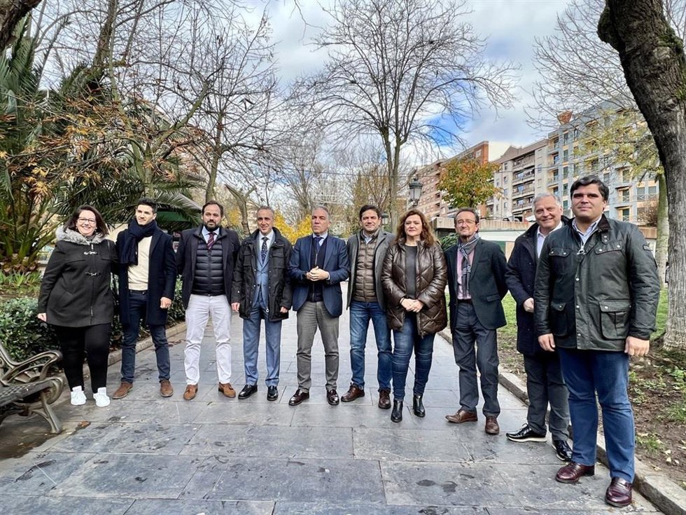 La cúpula del PP arropa la candidatura de Miguel Ángel Ruiz a la Alcaldía de Puertollano.