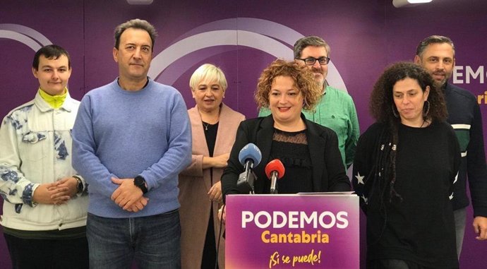 Rueda de prensa de Podemos para presentar la nueva Dirección de la fortmación en Cantabria.