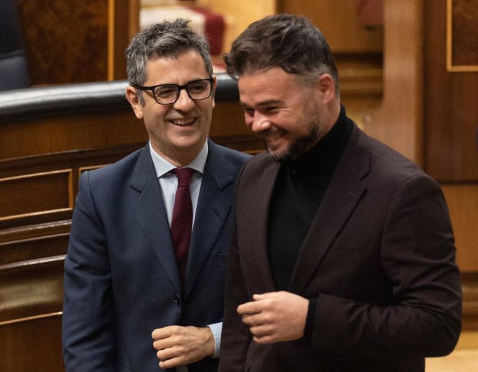 El portaveu d'ERC al Congrés, Gabriel Rufián, i el ministre de Presidncia, Félix Bolaños