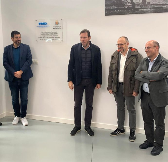 El alcalde de Valladolid, junto a varios concejales del equipo de Gobierno.