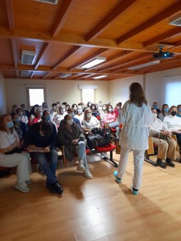 Sesiones formativas sobre humanización y violencia de género en el Hospital Punta Europa de Algeciras.