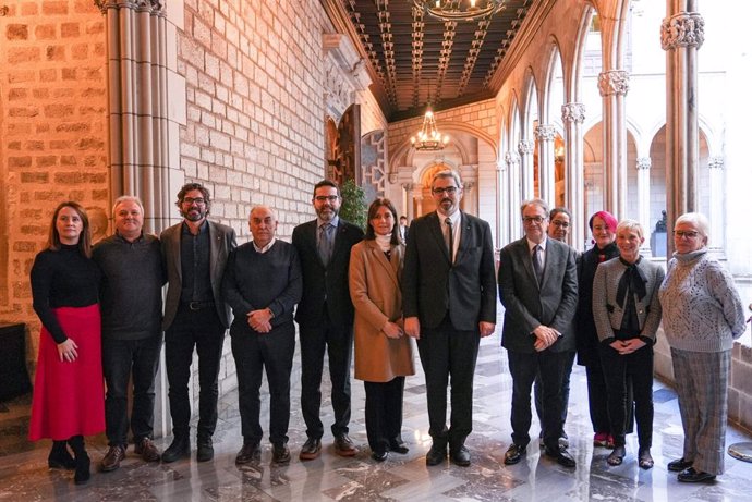 L'Ajuntament de Barcelona i la Fundació La Caixa signen un conveni de collaboració per a la gent gran