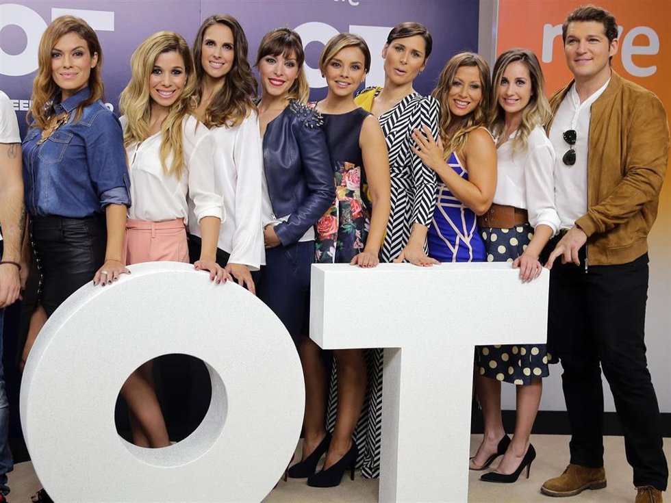 Archivo - Chenoa, Rosa y algunos de sus compañeros en 'OT 1', en una imagen de archivoe