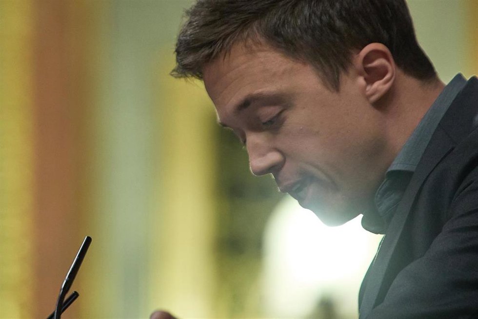 El líder de Más País, Íñigo Errejón, interviene durante una sesión plenaria, en el Congreso de los Diputados, a 15 de diciembre de 2022, en Madrid (España).
