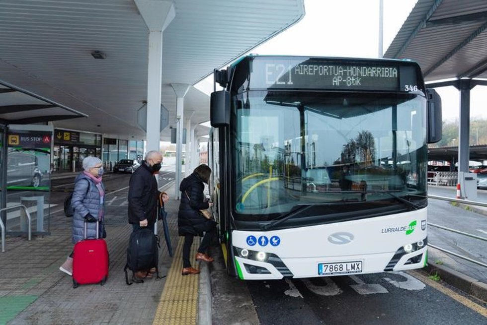Archivo - Autobús de Ekialdebus