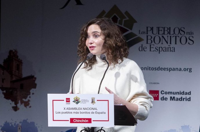 La presidenta de la Comunidad de Madrid, Isabel Díaz Ayuso, interviene en la inauguración de la X Asamblea Nacional de la Asociación los Pueblos más Bonitos de España