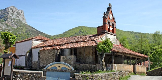 Archivo - Iglesia de Ponga.