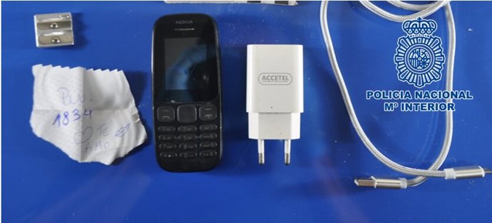 Un hombre que lanzaba droga a la cárcel de Melilla es detenido junto con una pareja que le tenía amenazado