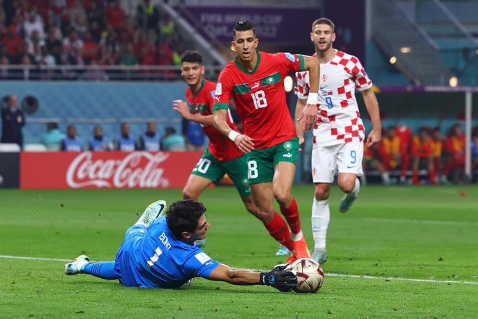 El portero de Croacia Yassine Bono
