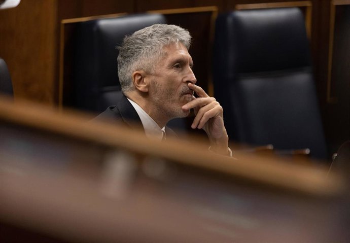 El ministro del Interior, Fernando Grande-Marlaska, durante una sesión plenaria en el Congreso 