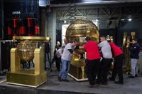 El Sorteo de Navidad de 2022 se celebra este jueves con aforo completo en el Teatro Real y 2.520 millones en juego