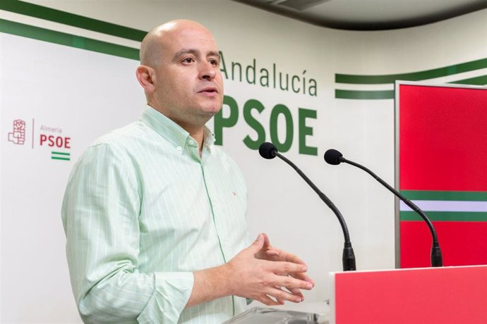 El secretario de Organización del PSOE de Almería, Antonio Martínez Rodríguez