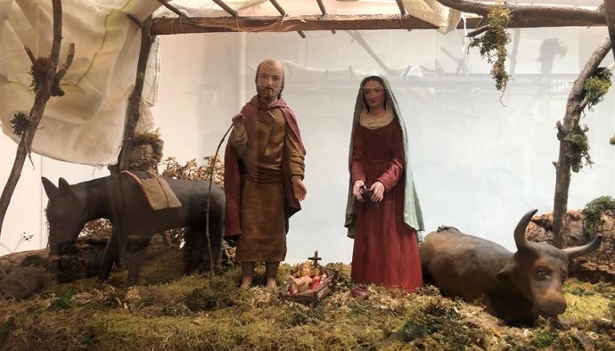 La Casa Lercaro expone un Belén hecho a mano en el siglo XIX