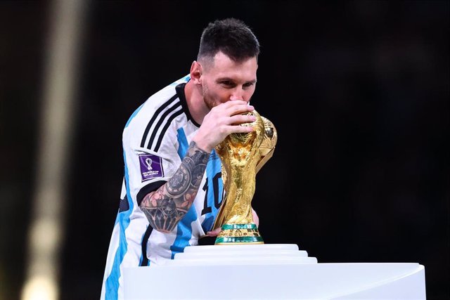 18 December 2022, Qatar, Lusail: Argentina's Lionel Messi celebrates victory after the penalty shoot-out of the FIFA World Cup Qatar 2022 final soccer match between Argentina and France at the Lusail Stadium. Photo: Robert Michael/dpa
