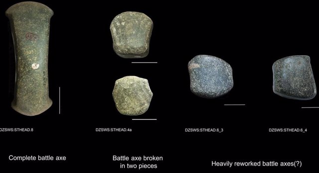 Utiles de piedra para fabricar orfebrería de la Edad del Bronce