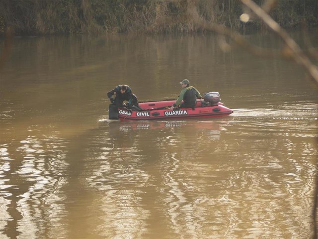Los GEAS Han Reanudado Hoy Las Operacones En El Río A La Altura De Villamarciel.