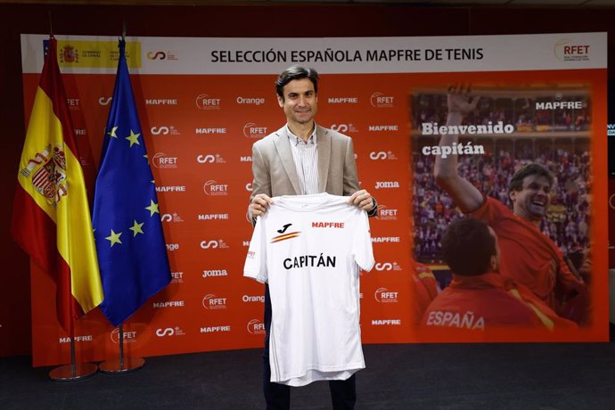 El capitán de la selección española de Copa Davis, David Ferrer, durante su presentación en el cargo.