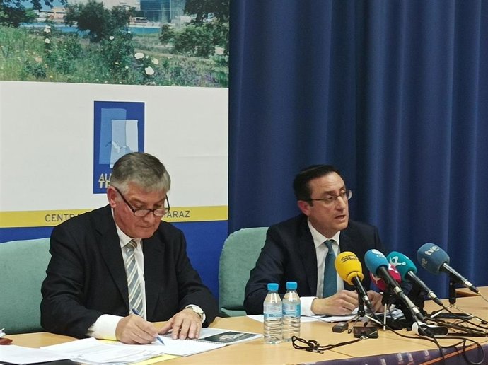 El director de la Central Nuclear de Almaraz, Rafael Campos, en rueda de prensa