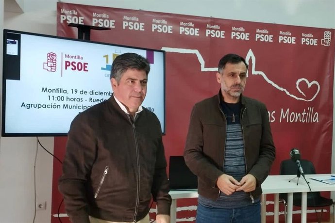 Llamas y Muñoz Cuenca durante la rueda de prensa.