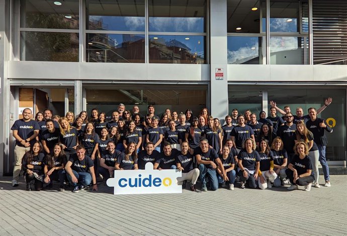 Parte del equipo de Cuideo