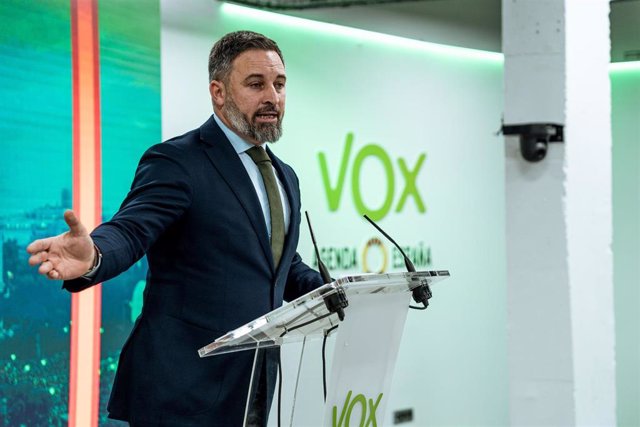 El presidente de Vox, Santiago Abascal, durante una rueda de prensa
