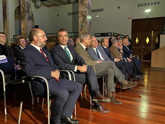 El presidente del Gobierno de Aragón, Javier Lambán, ha inaugurado la jornada.
