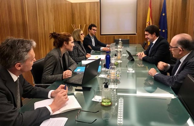 Reunión en materia de coordinación entre responsables de la CHD y la Junta de CyL.