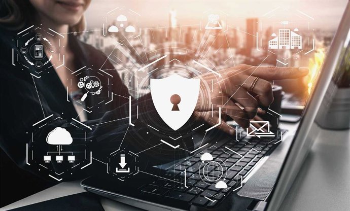 Ayudas Banco Sabadell para el máster Cybersecurity Management