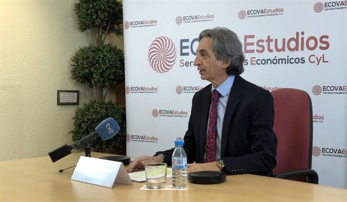 Juan Carlos de Margarida en rueda de prensa.