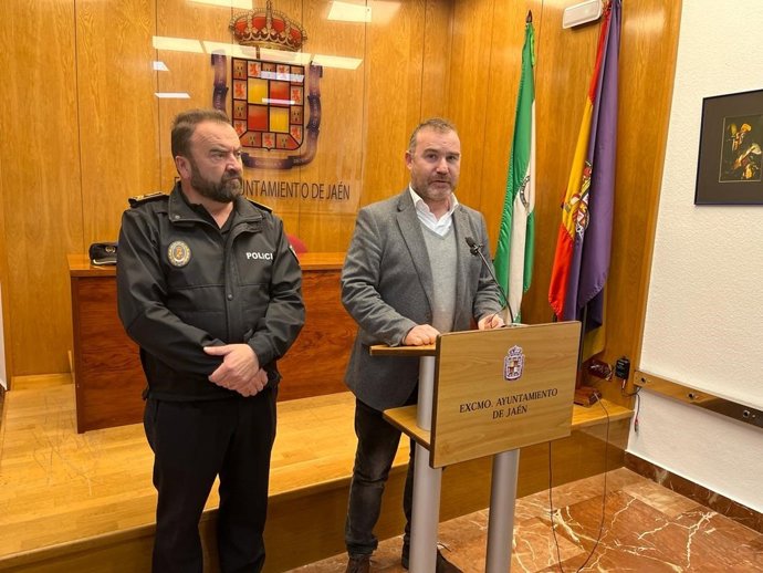 Presentación del dispositivo especial de la Policía Local para Navidad.