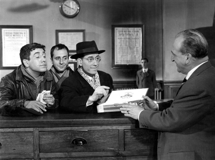 Una escena de 'Plácido', que se proyectará en la Filmoteca de Andalucía en Córdoba.