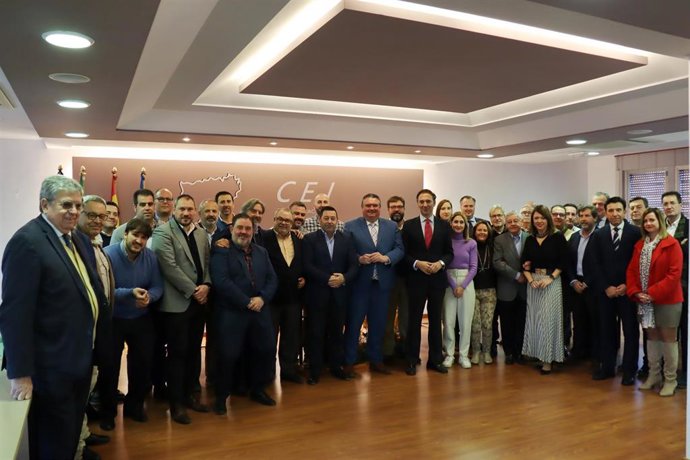 Reunión de la junta directiva de la CEJ.