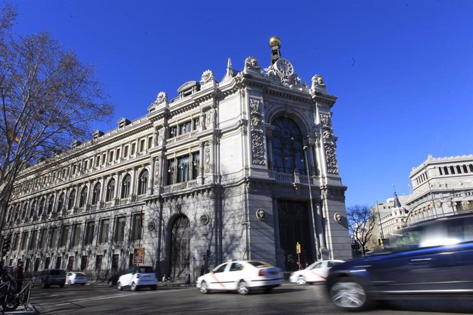 Archivo - Fachada del Banco de España de su sede en Madrid.