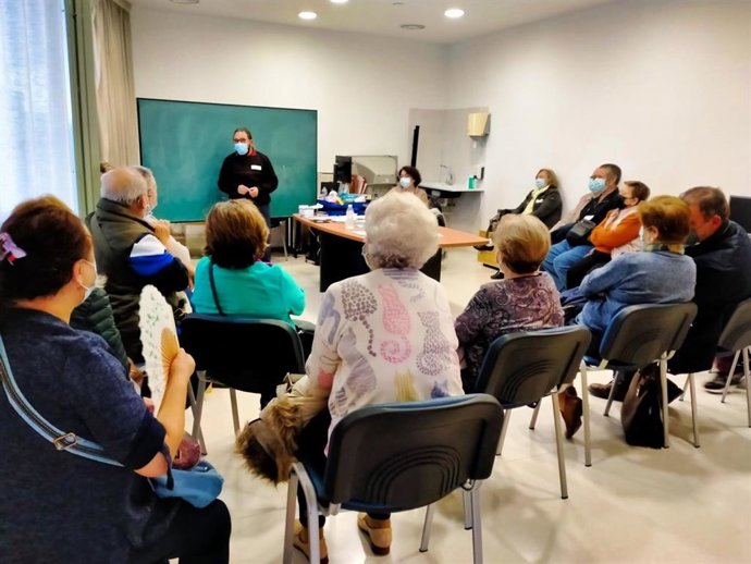 Una sesión de educación diabetológica en Cabra.