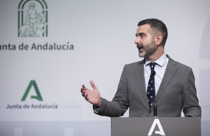 El consejero de Sostenibilidad, Medio Ambiente y Economía Azul y portavoz del Gobierno, Ramón Fernández-Pacheco 