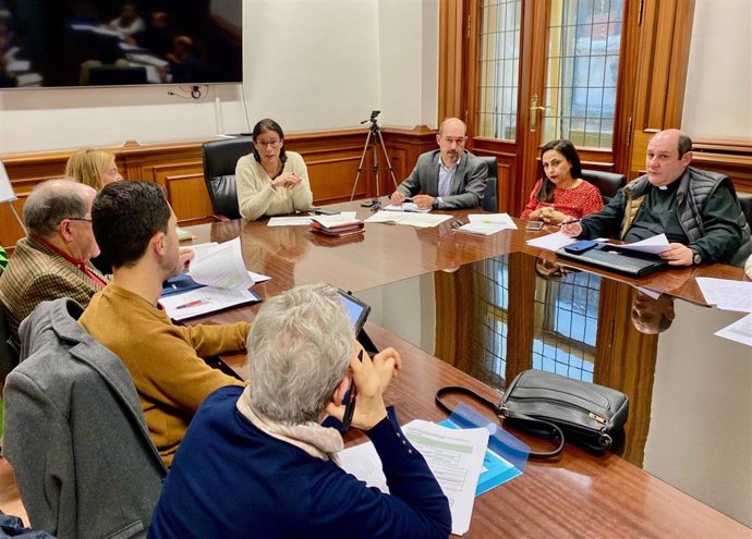Reunión de la Fundación para la Promocioón de Centros y Actividades Sociales del Ayuntamiento de Santander, presidida por la alcaldesa de Santander, Gema Igual