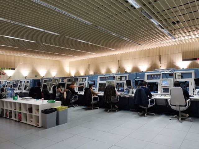 Archivo - Centro de Control de Enaire en Madrid.
