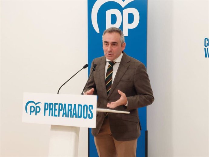 El director de campaña del PPCV, Miguel Barrachina,