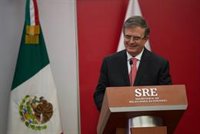 México insta a su embajador en Perú a regresar al país para resguardar su seguridad